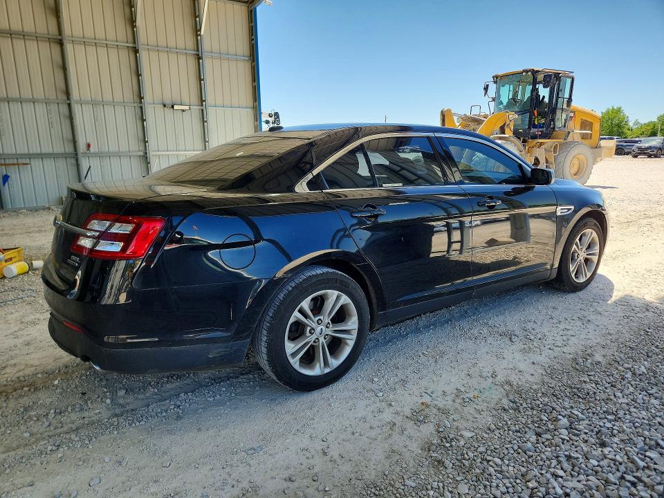 53468676 :رقم المزاد ، 1FAHP2E8XHG131938 vin ، 2017 Ford Taurus مزاد بيع