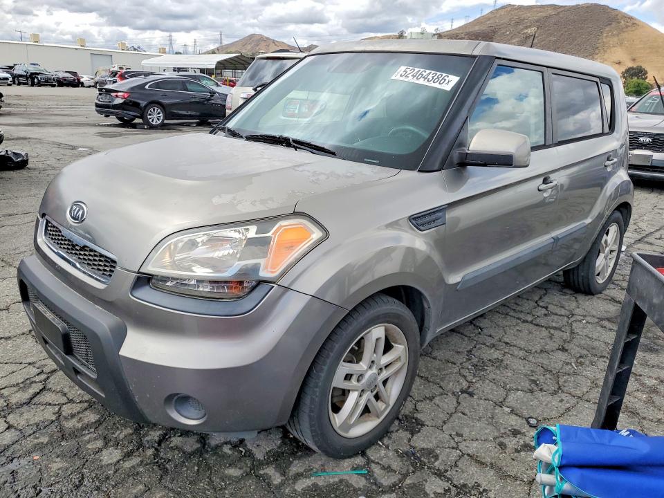 Продажа на аукционе авто 2011 Kia Soul, vin: KNDJT2A20B7345174, номер лота: 52464386