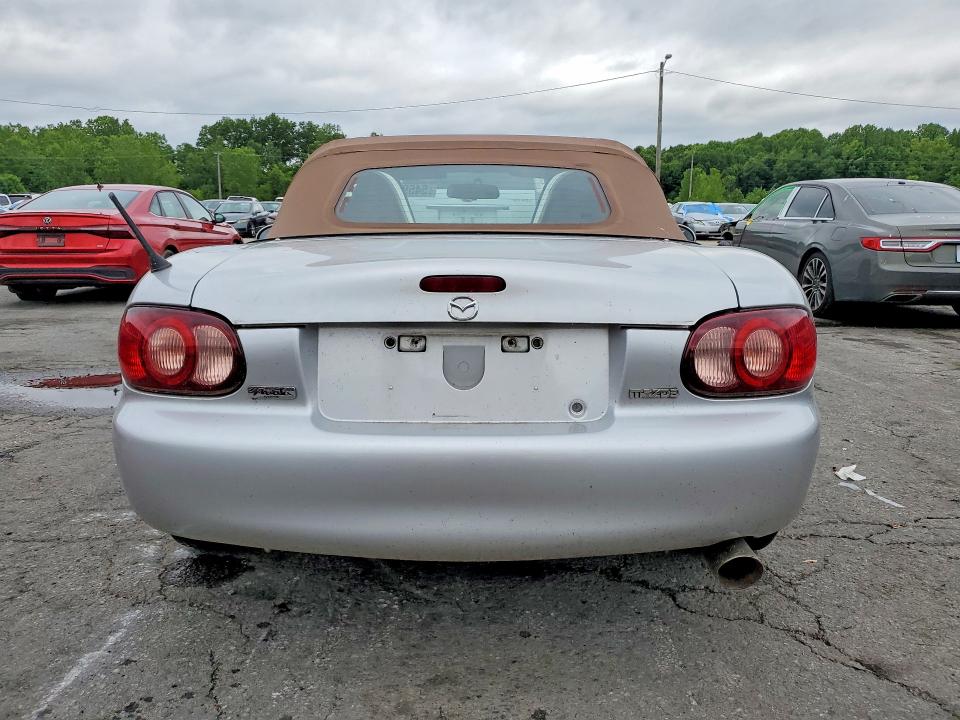 Продажа на аукционе авто 2002 Mazda Mx-5 Miata, vin: JM1NB353320229389, номер лота: 54592416