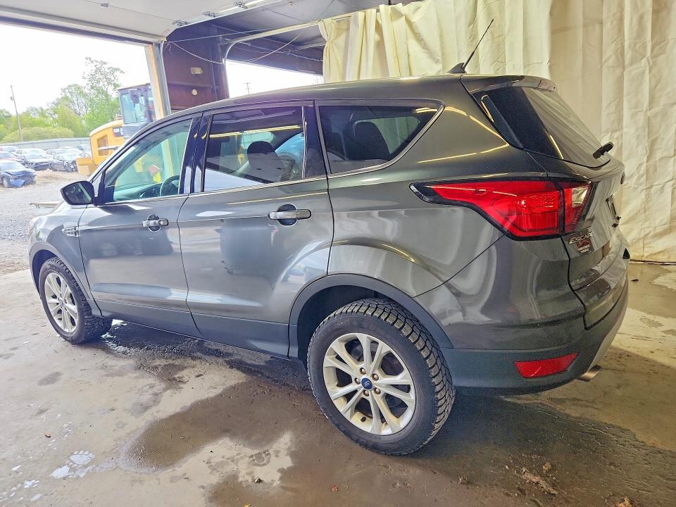 Продажа на аукционе авто 2019 Ford Escape, vin: 1FMCU9GD8KUA39568, номер лота: 53305466