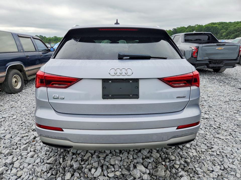 53576916 :رقم المزاد ، WA1AECF32L1059472 vin ، 2020 Audi Q3 مزاد بيع