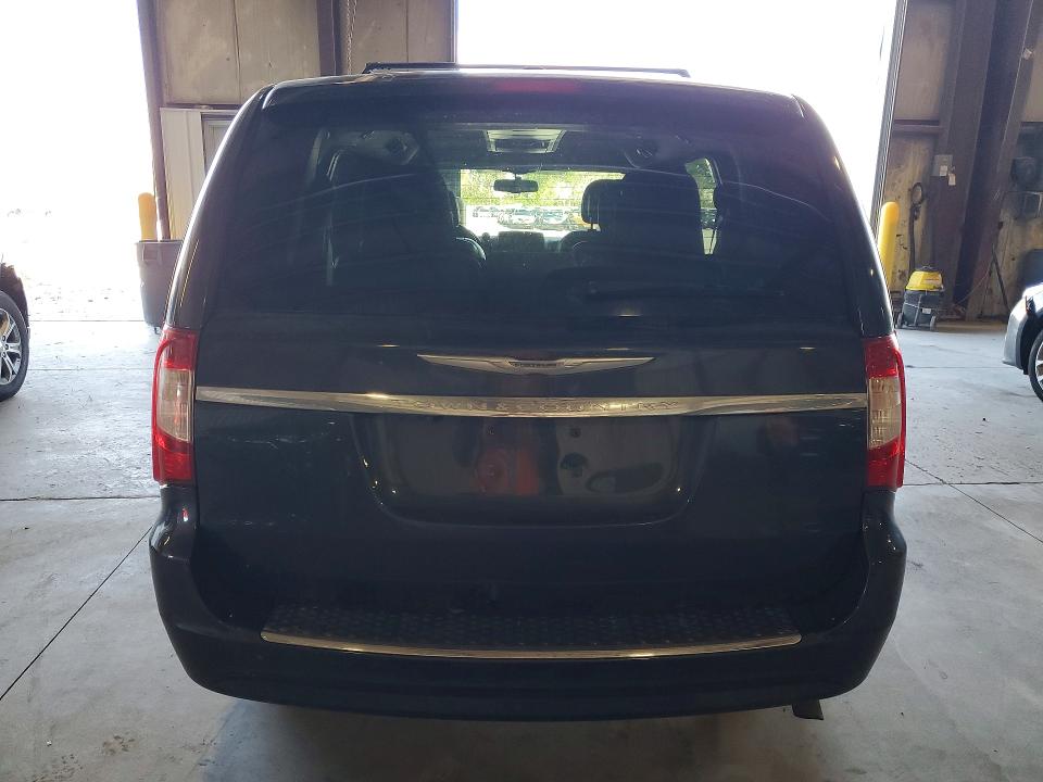53429796 :رقم المزاد ، 2C4RC1BG8DR632402 vin ، 2013 Chrysler Town & Country مزاد بيع
