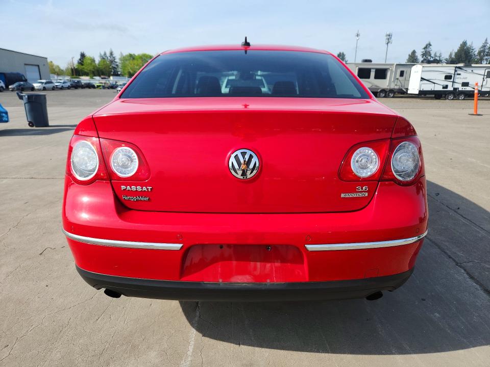 52078376 :رقم المزاد ، WVWDU93C97P106545 vin ، 2007 Volkswagen Passat مزاد بيع