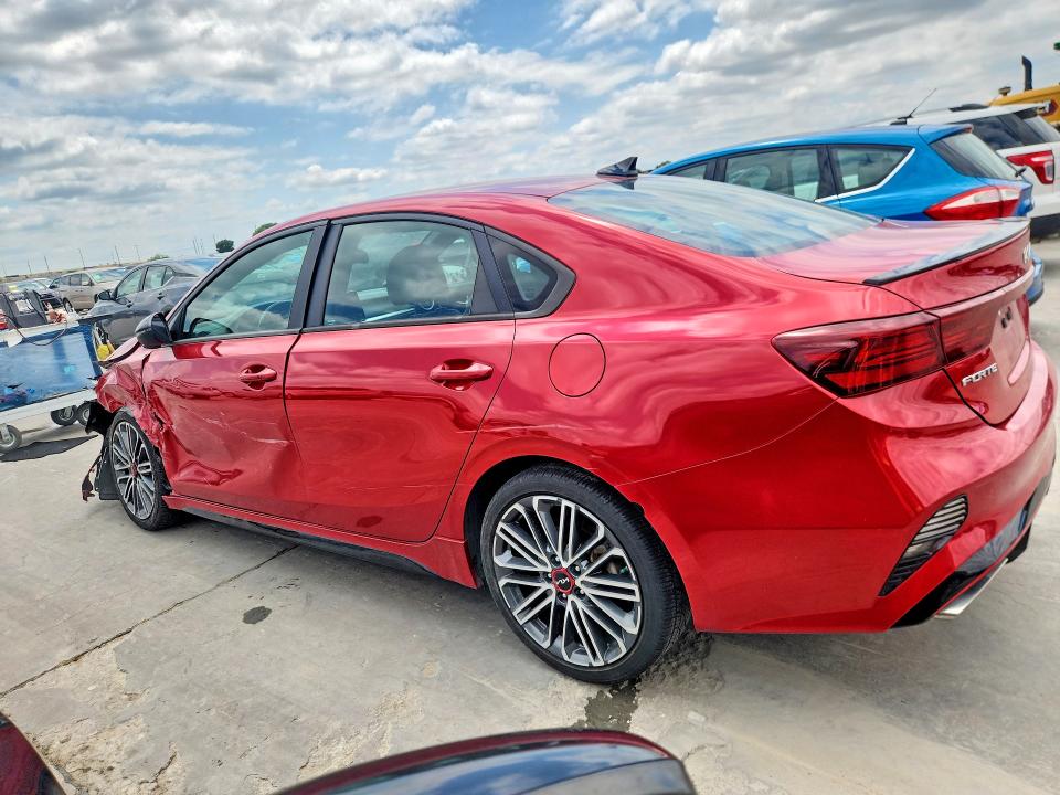 2022 Kia Forte მანქანა იყიდება აუქციონზე, vin: 3KPF44AC8NE467115, აუქციონის ნომერი: 52761036