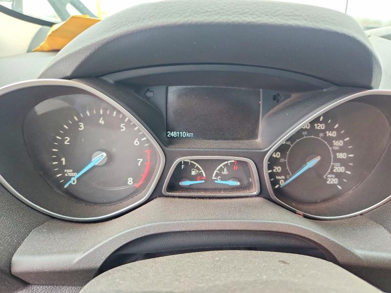 2017 Ford Escape მანქანა იყიდება აუქციონზე, vin: 1FMCU0F72HUC99996, აუქციონის ნომერი: 52556066