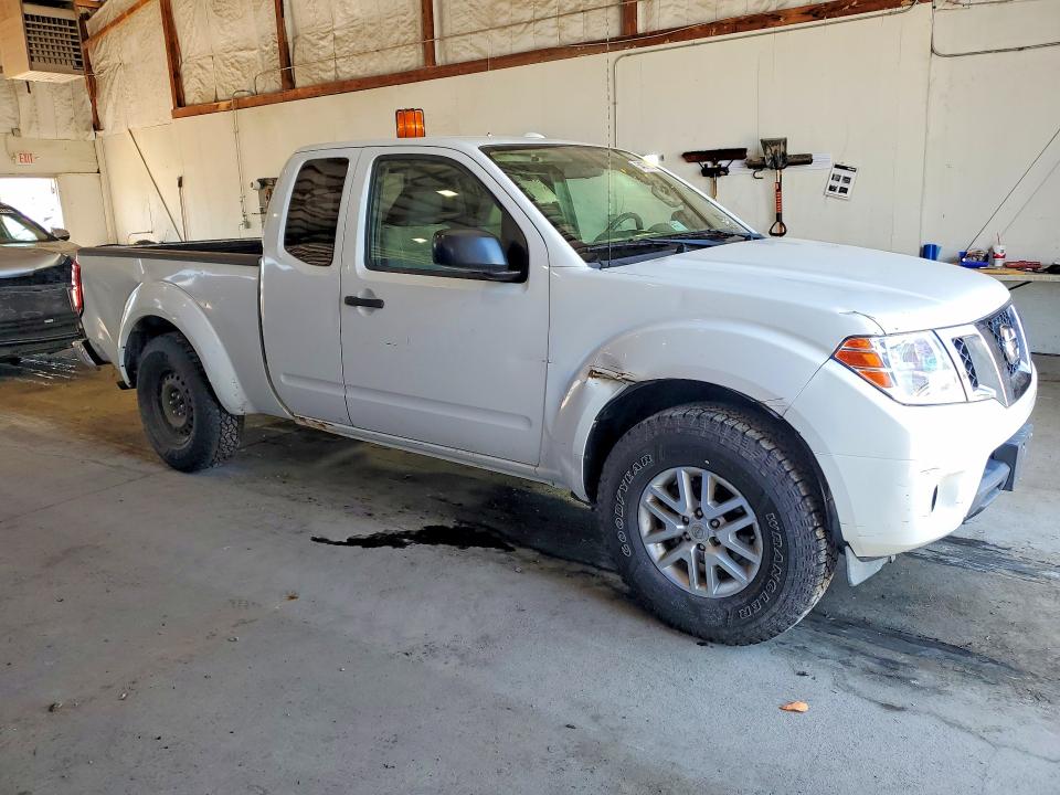 2015 Nissan Frontier მანქანა იყიდება აუქციონზე, vin: 1N6AD0CW2FN701530, აუქციონის ნომერი: 54072636