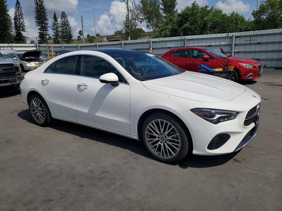 Продажа на аукционе авто 2025 Mercedes-benz Cla, vin: W1K5J4GB5SN522605, номер лота: 52690266