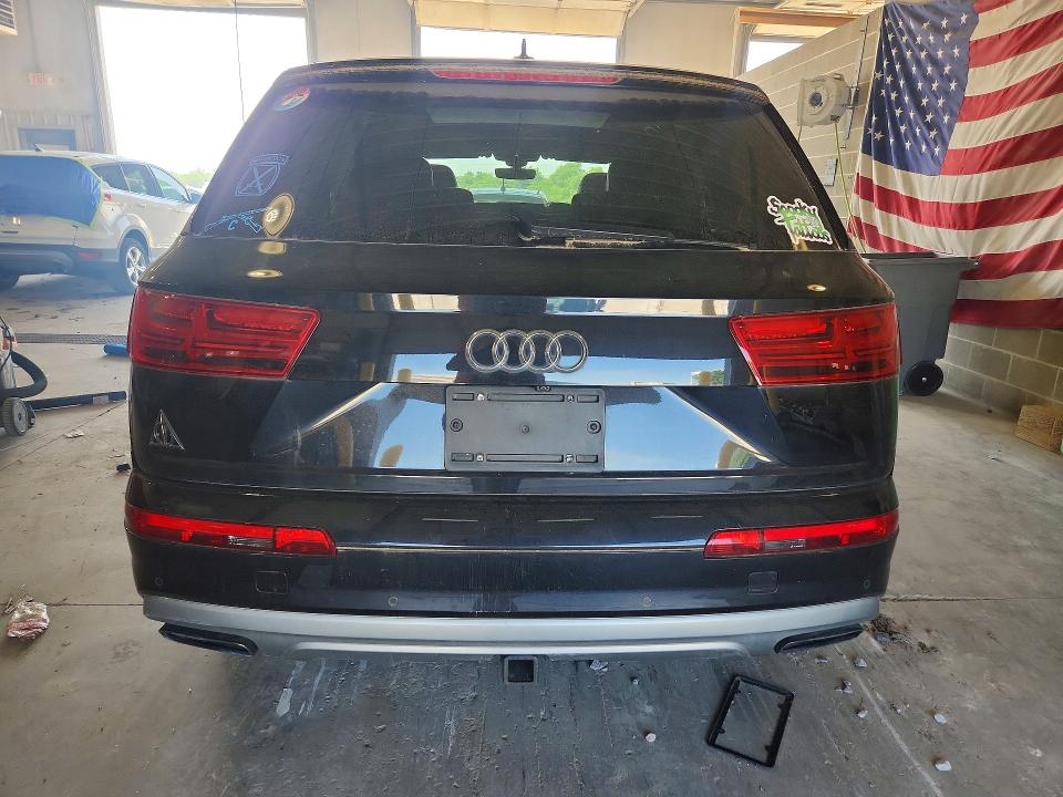 2017 Audi Q7 მანქანა იყიდება აუქციონზე, vin: WA1LAAF7XHD002079, აუქციონის ნომერი: 53114186