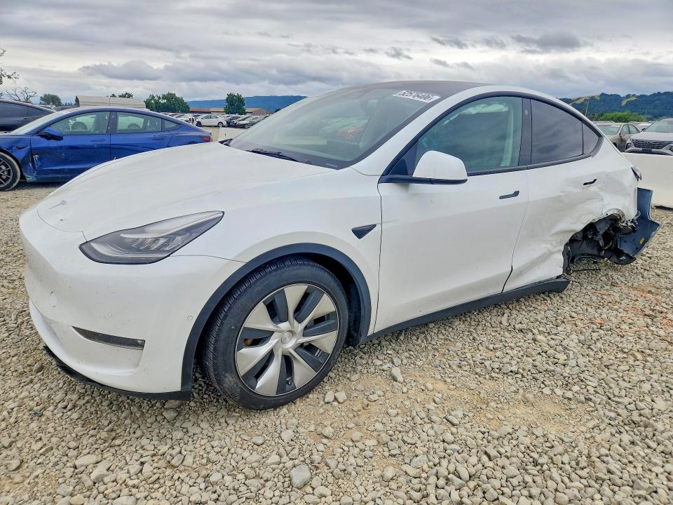 Продажа на аукционе авто 2022 Tesla Model Y, vin: 7SAYGDEE8NF371963, номер лота: 52576406