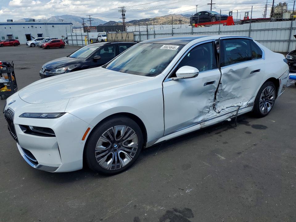 55624646 :رقم المزاد ، WBY43EJ02RCP22326 vin ، 2024 Bmw I7 مزاد بيع