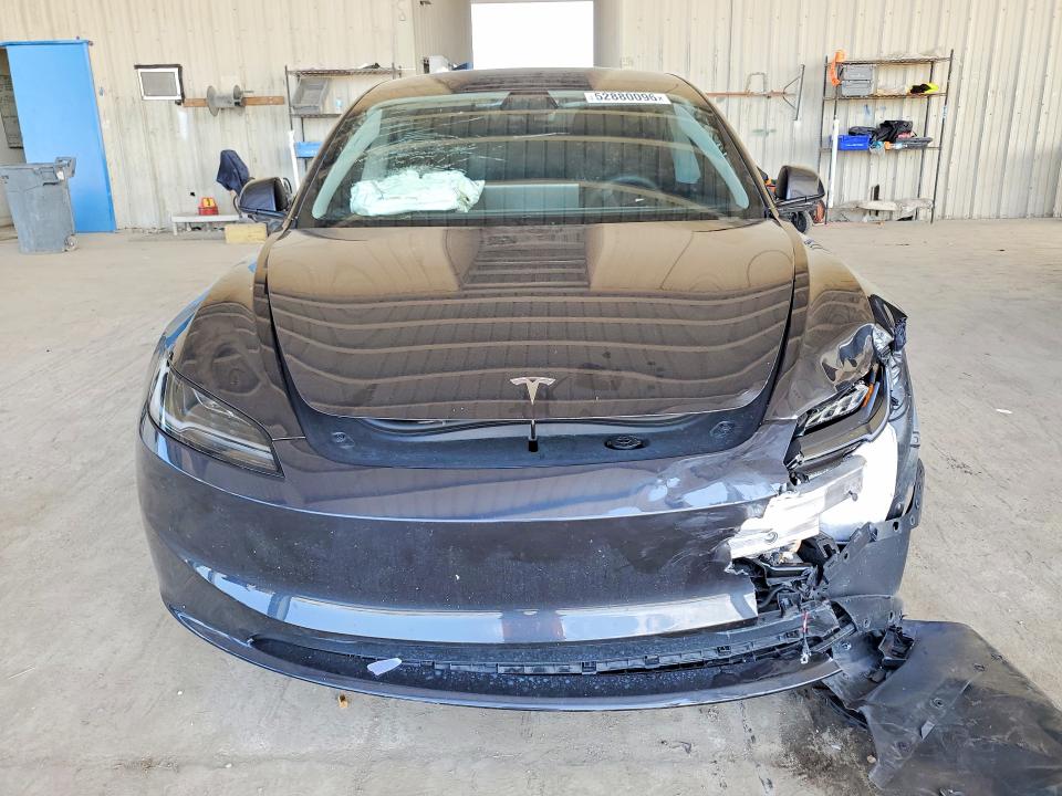 2025 Tesla Model 3 მანქანა იყიდება აუქციონზე, vin: 5YJ3E1EA7SF027996, აუქციონის ნომერი: 52880096