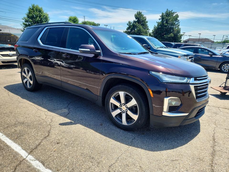 2022 Chevrolet Traverse მანქანა იყიდება აუქციონზე, vin: 1GNEVHKW0NJ140159, აუქციონის ნომერი: 54520666