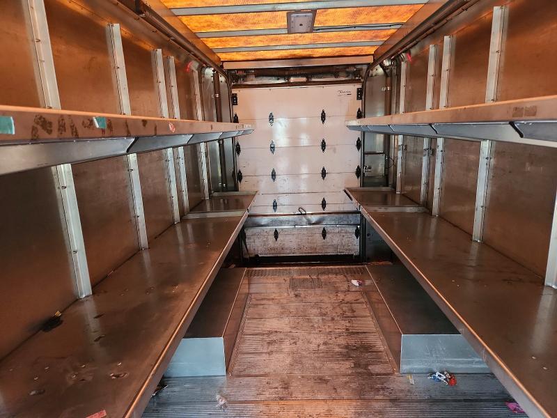 Продаж на аукціоні авто 2020 Freightliner Chassis, vin: 4UZAC2EA2LCMH8049, номер лоту: 57091206