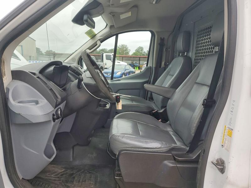 53205606 :رقم المزاد ، 1FTYE1ZM4GKA01473 vin ، 2016 Ford Transit مزاد بيع