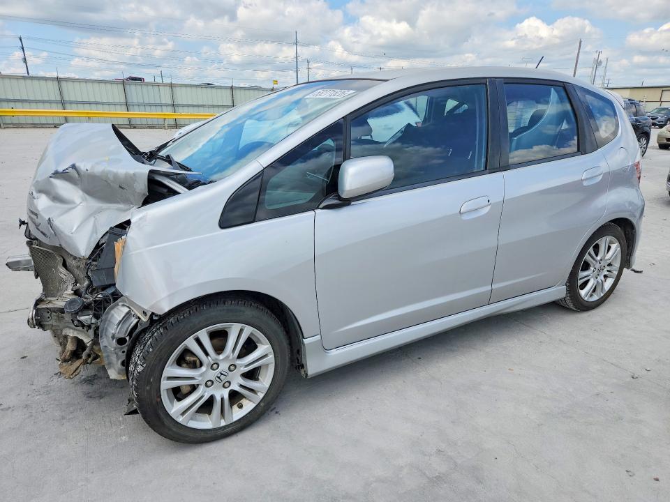 Продажа на аукционе авто 2011 Honda Fit, vin: JHMGE8H52BS003891, номер лота: 53271826