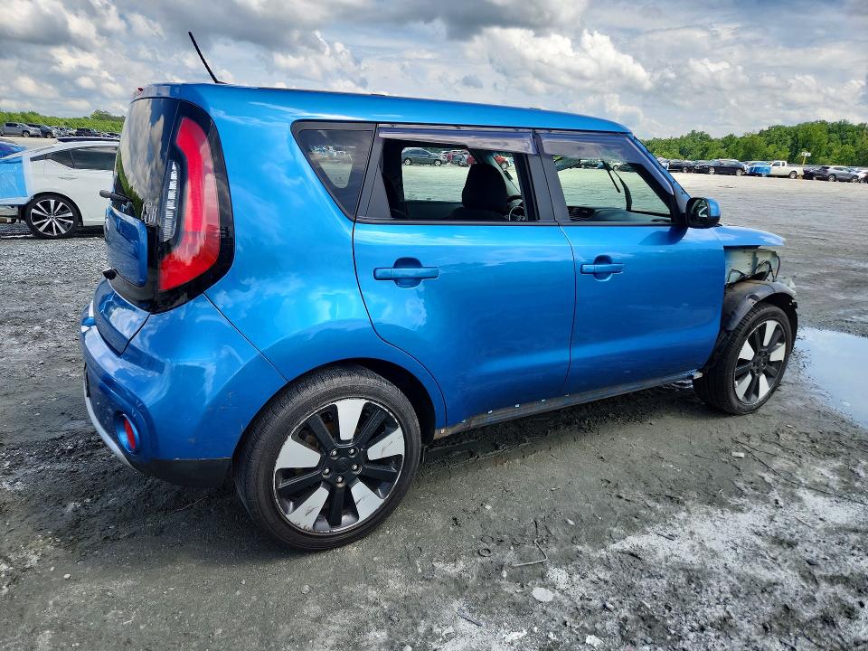 2018 Kia Soul მანქანა იყიდება აუქციონზე, vin: KNDJP3A52J7571249, აუქციონის ნომერი: 54890576