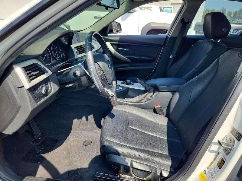 2015 Bmw 320 მანქანა იყიდება აუქციონზე, vin: WBA3B1G53FNT07900, აუქციონის ნომერი: 53740636