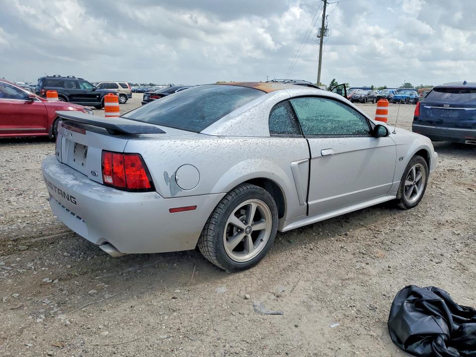 54313506 :رقم المزاد ، 1FAFP42X82F225537 vin ، 2002 Ford Mustang مزاد بيع