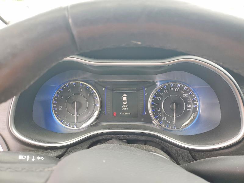 Aukcja sprzedaży 2015 Chrysler 200, vin: 1C3CCCAB4FN677526, numer aukcji: 53897636