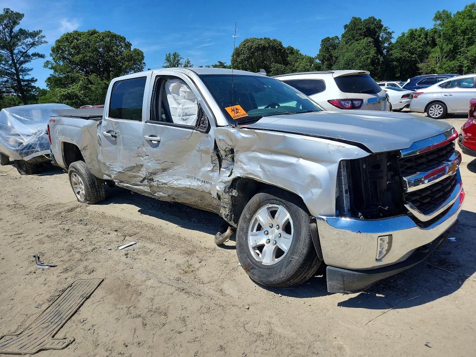 55307896 :رقم المزاد ، 3GCUKREC9JG397370 vin ، 2018 Chevrolet Silverado مزاد بيع
