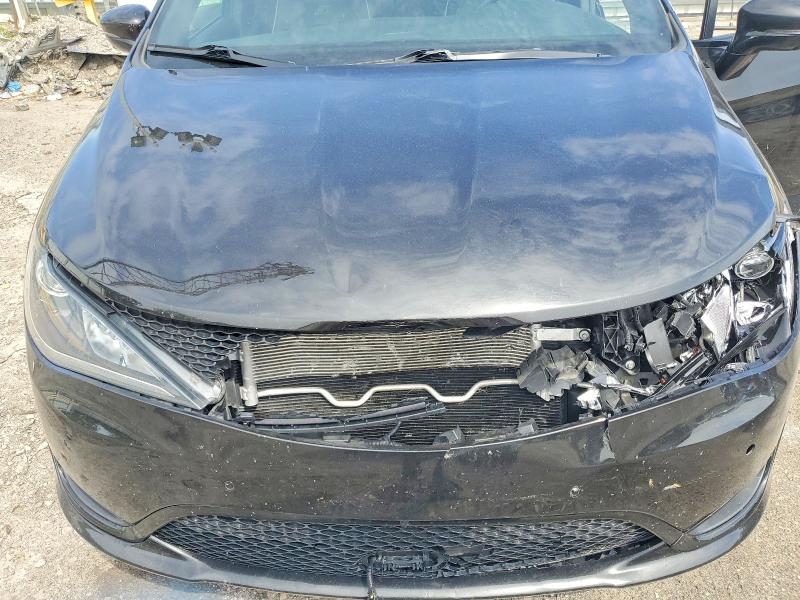 2020 Chrysler Pacifica მანქანა იყიდება აუქციონზე, vin: 2C4RC1GG1LR263034, აუქციონის ნომერი: 54051136