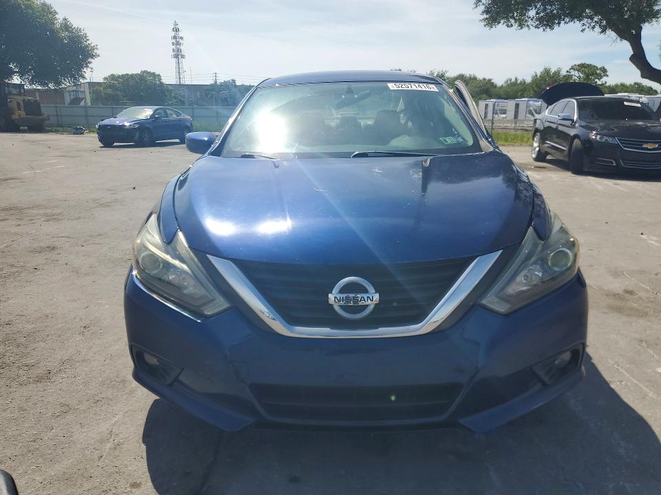 2017 Nissan Altima მანქანა იყიდება აუქციონზე, vin: 1N4AL3AP6HC214144, აუქციონის ნომერი: 52571416