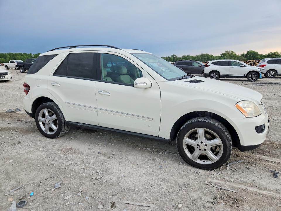 2008 Mercedes-benz Ml მანქანა იყიდება აუქციონზე, vin: 4JGBB86E68A326875, აუქციონის ნომერი: 52055986
