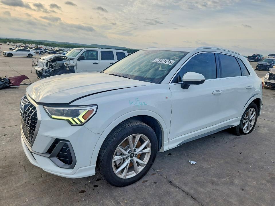 2022 Audi Q3 მანქანა იყიდება აუქციონზე, vin: WA1EECF30N1094578, აუქციონის ნომერი: 52421866