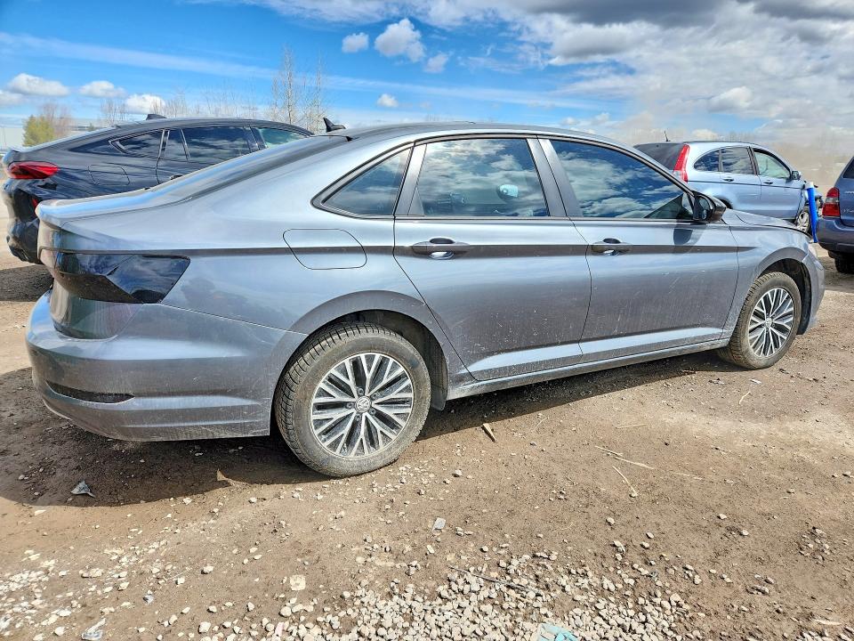 52870766 :رقم المزاد ، 3VWE57BU6MM077164 vin ، 2021 Volkswagen Jetta مزاد بيع