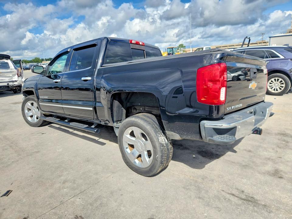 54705606 :رقم المزاد ، 3GCPCSEC5JG435243 vin ، 2018 Chevrolet Silverado مزاد بيع