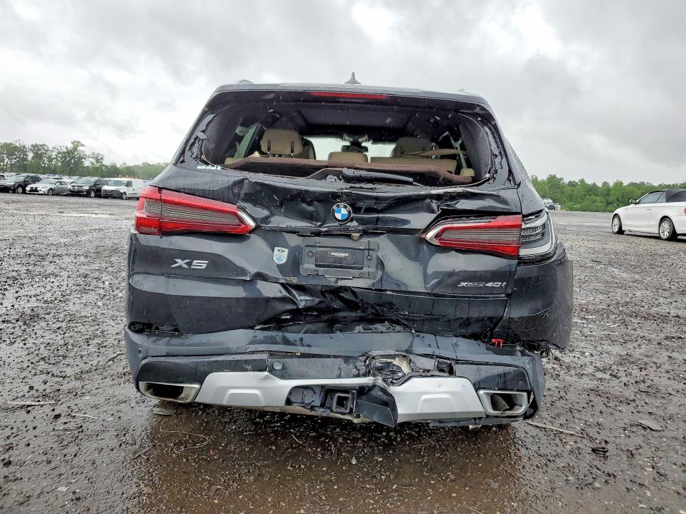 54673956 :رقم المزاد ، 5UXCR6C52KLK87709 vin ، 2019 Bmw X5 مزاد بيع