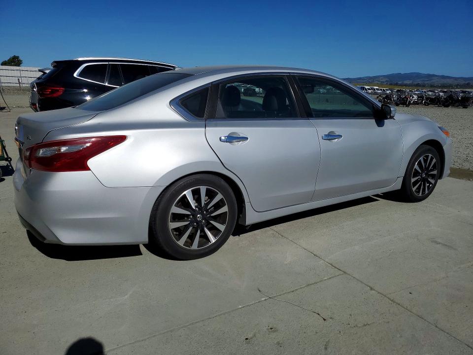 Aukcja sprzedaży 2018 Nissan Altima, vin: 1N4AL3AP5JC225772, numer aukcji: 53823446