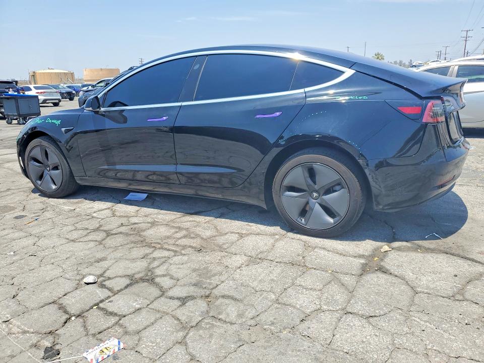 Продажа на аукционе авто 2018 Tesla Model 3, vin: 5YJ3E1EA6JF171909, номер лота: 52915516