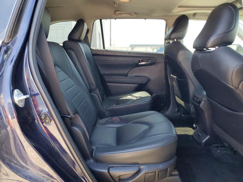 2021 Toyota Highlander მანქანა იყიდება აუქციონზე, vin: 5TDGZRBH4MS143483, აუქციონის ნომერი: 52049646