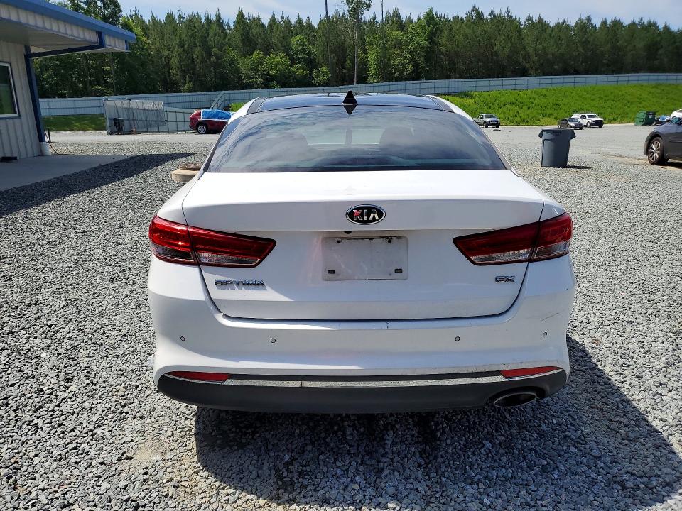 55375596 :رقم المزاد ، 5XXGU4L30JG246546 vin ، 2018 Kia Optima مزاد بيع