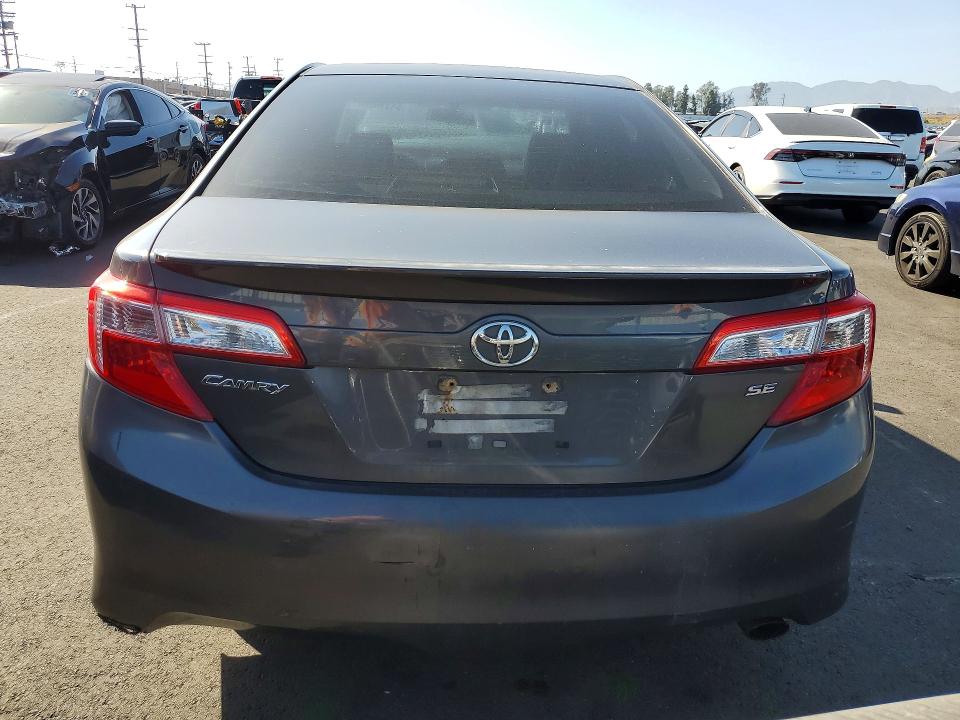 54336806 :رقم المزاد ، 4T1BF1FK4CU053394 vin ، 2012 Toyota Camry مزاد بيع