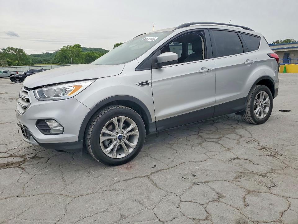 52623946 :رقم المزاد ، 1FMCU0HD0KUB26083 vin ، 2019 Ford Escape مزاد بيع