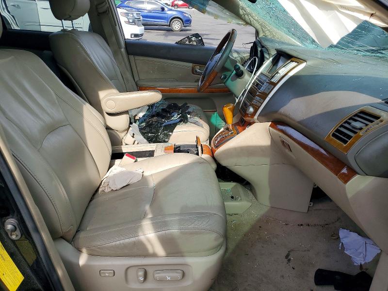 52605016 :رقم المزاد ، 2T2GA31U36C047273 vin ، 2006 Lexus Rx مزاد بيع