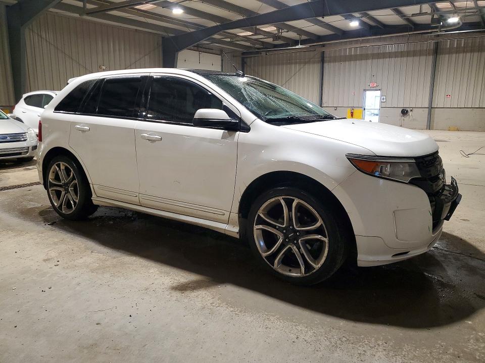 2013 Ford Edge მანქანა იყიდება აუქციონზე, vin: 2FMDK4AK8DBB82873, აუქციონის ნომერი: 53736906