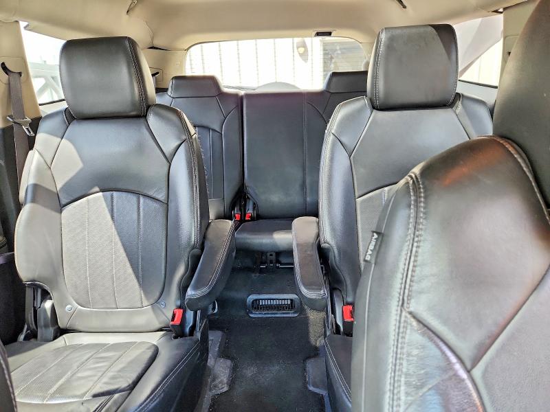 53426586 :رقم المزاد ، 5GAKVCKD9FJ168705 vin ، 2015 Buick Enclave مزاد بيع