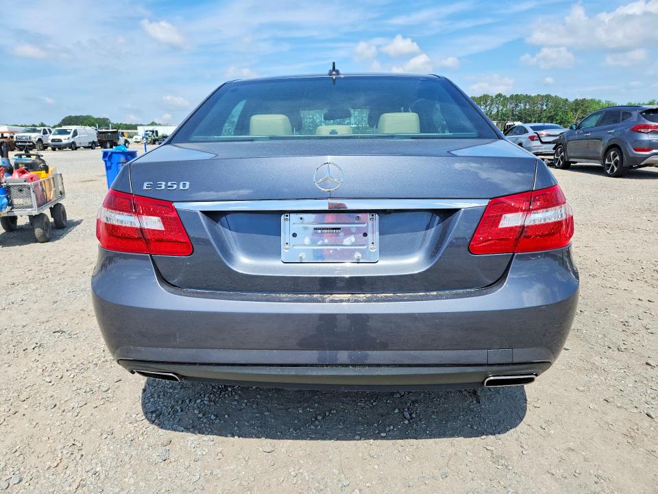 55204596 :رقم المزاد ، WDDHF5GB7AA078797 vin ، 2010 Mercedes-benz E مزاد بيع