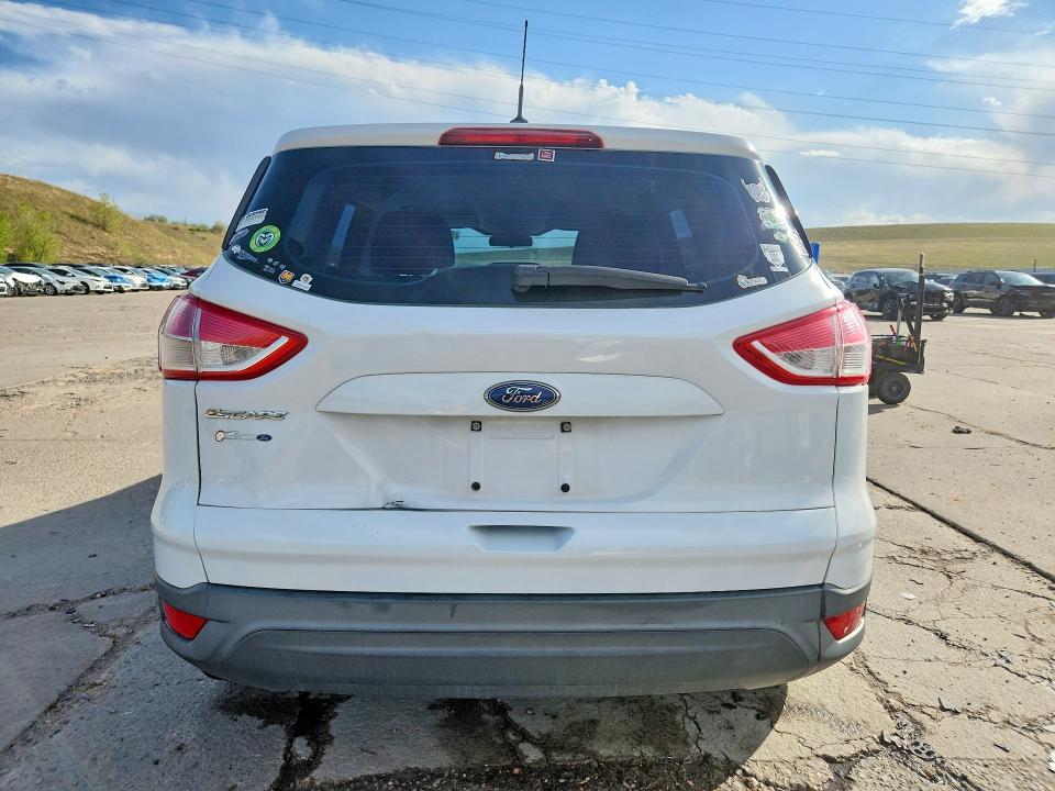 2013 Ford Escape მანქანა იყიდება აუქციონზე, vin: 1FMCU0F71DUD69448, აუქციონის ნომერი: 52872986