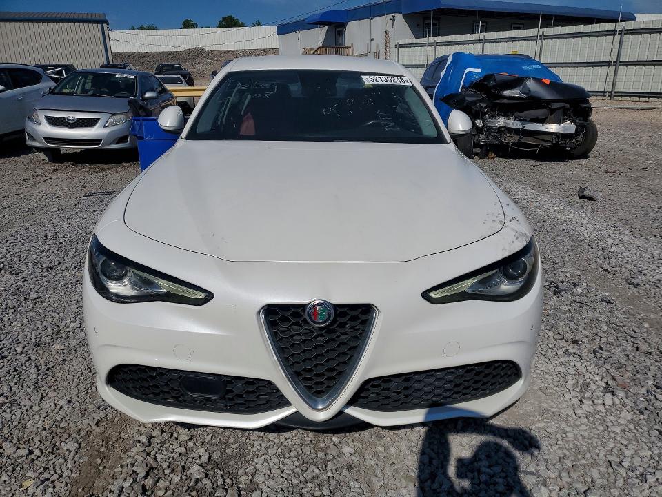 Продаж на аукціоні авто 2017 Alfa Romeo Giulia, vin: ZARFAEEN9H7560780, номер лоту: 52135246
