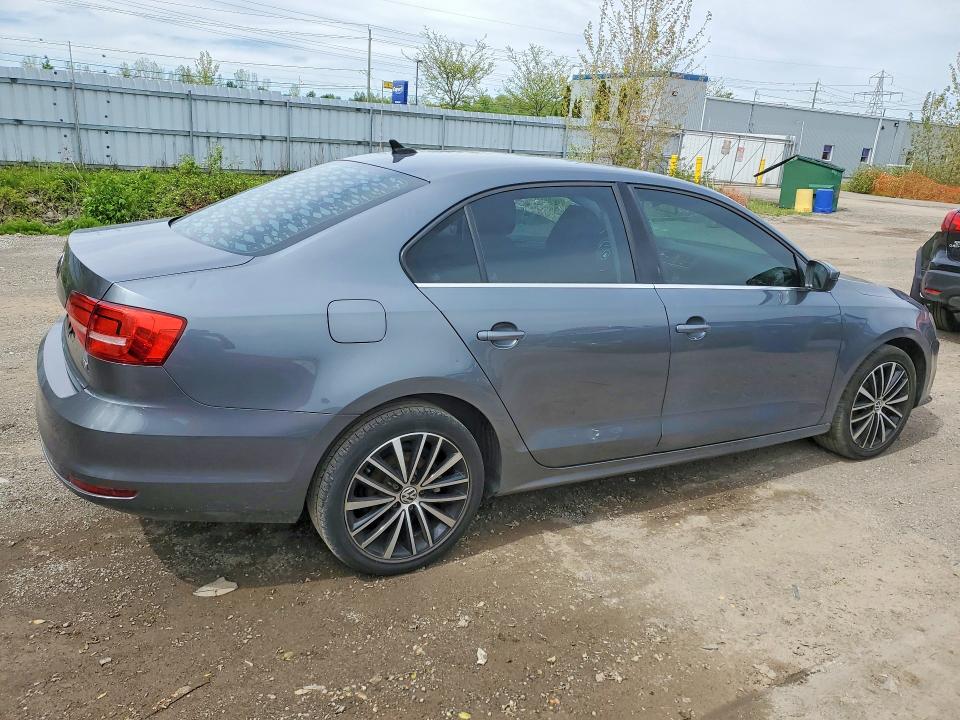 52001606 :رقم المزاد ، 3VWDA7AJ8FM294796 vin ، 2015 Volkswagen Jetta مزاد بيع
