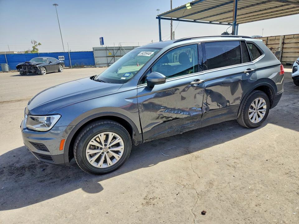 2020 Volkswagen Tiguan მანქანა იყიდება აუქციონზე, vin: 3VV1B7AXXLM134391, აუქციონის ნომერი: 54255446