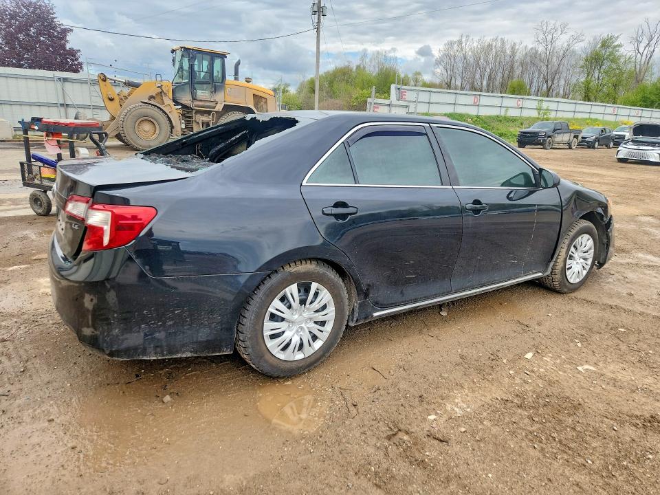 2014 Toyota Camry მანქანა იყიდება აუქციონზე, vin: 4T1BF1FK1EU427026, აუქციონის ნომერი: 52232336