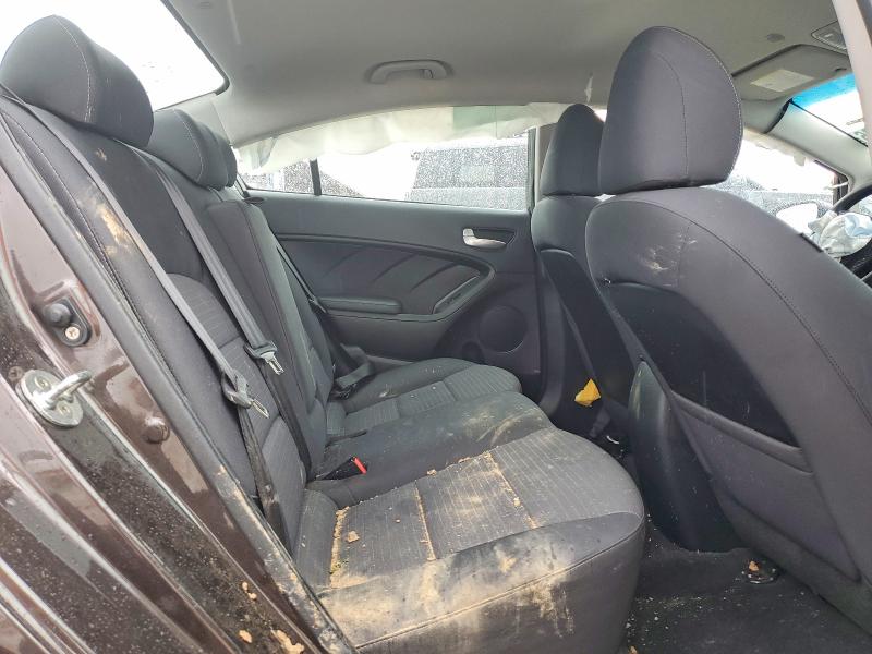 2018 Kia Forte მანქანა იყიდება აუქციონზე, vin: 3KPFL4A75JE217377, აუქციონის ნომერი: 55051806