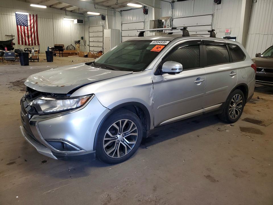 2016 Mitsubishi Outlander მანქანა იყიდება აუქციონზე, vin: JA4AZ3A35GZ002041, აუქციონის ნომერი: 52554936