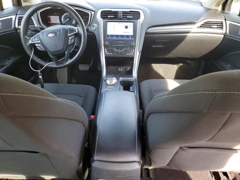 54070156 :رقم المزاد ، 3FA6P0HD9KR266624 vin ، 2019 Ford Fusion مزاد بيع