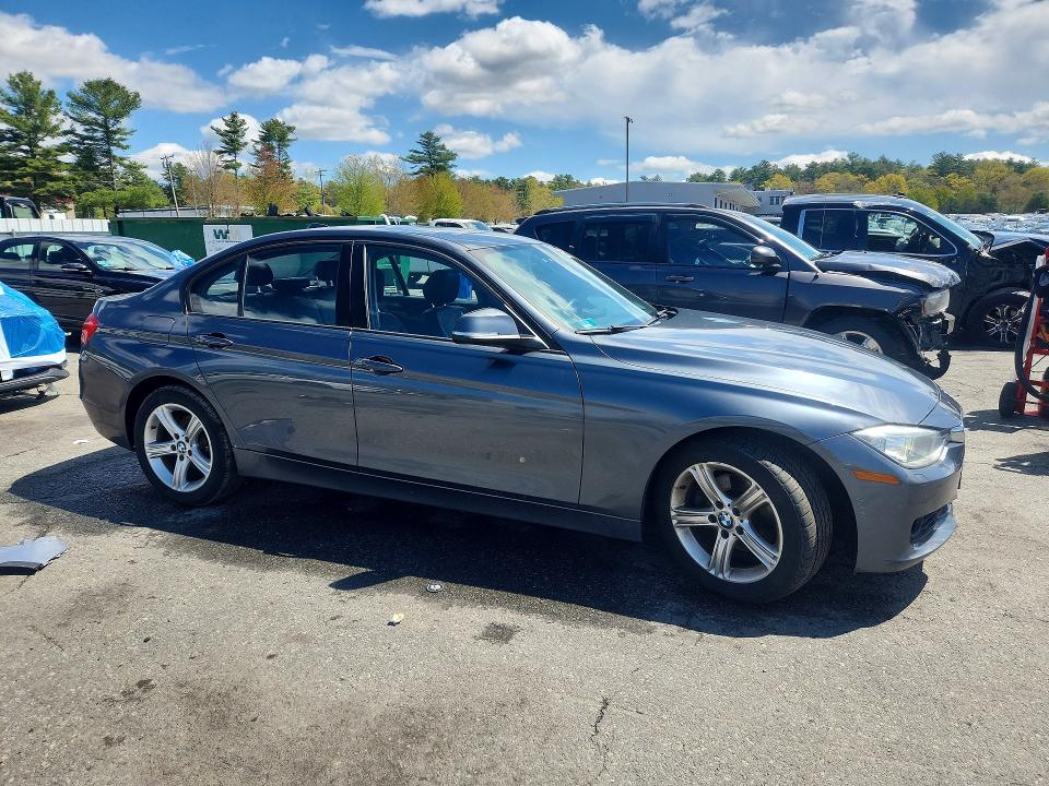 52778836 :رقم المزاد ، WBA3B5G5XFNS16923 vin ، 2015 Bmw 328 مزاد بيع
